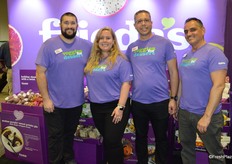 The Frieda’s team served stokes purple sweet potato dark chocolate coconut cups to show attendees. Many attendees couldn’t get enough of it.